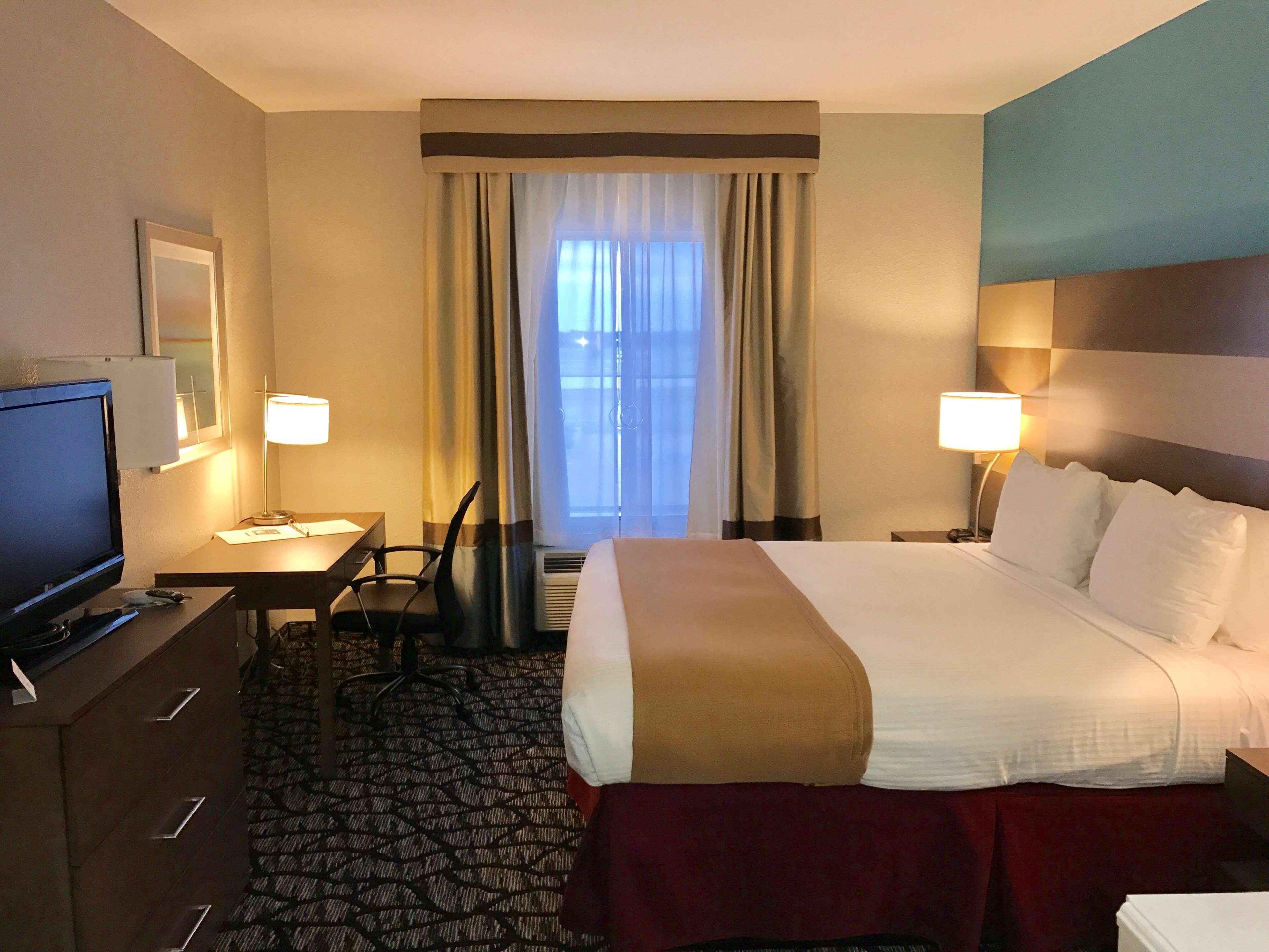 Best Western Executive Inn Seagoville Bagian luar foto