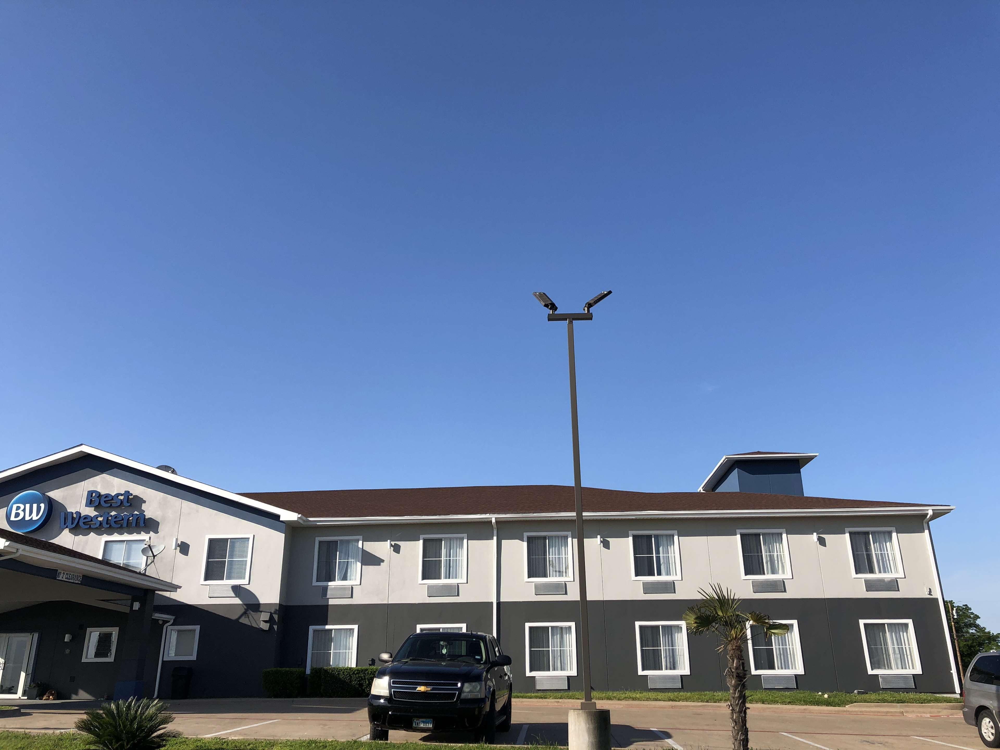 Best Western Executive Inn Seagoville Bagian luar foto